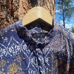 Zara Mens soft button up